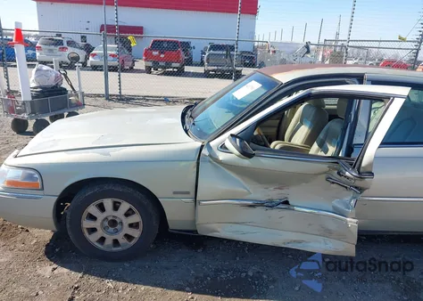 2005 Mercury Grand Marquis Ls/Lse z USA, uszkodzony, nr VIN 2MEFM75W55X672079
